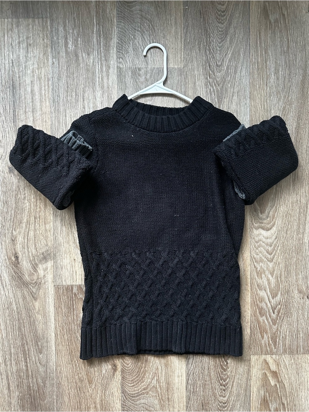 crown & ivy Black Knit Long Sleeve Sweater Size S Balloon Cuff Crew